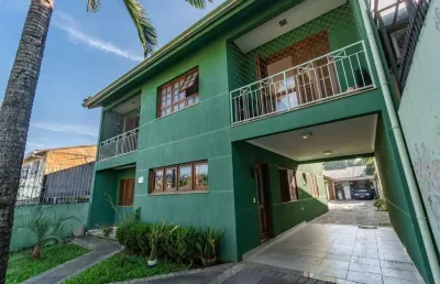 Casa com 4 quartos à venda na Avenida Circular, 781, Vila Jardim, Porto Alegre