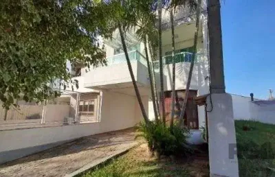 Casa com 3 quartos à venda na Rua Samuel Wainstein, 265, Hípica, Porto Alegre