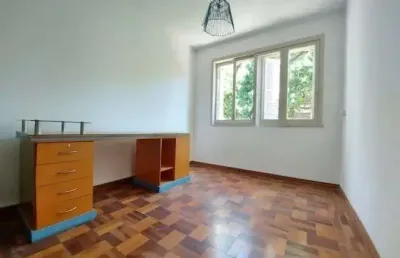 Apartamento com 2 dormitórios à venda em praia de belas, porto alegre.