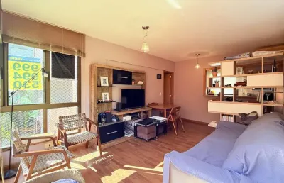 Apartamento com 2 quartos à venda na Rua Jardim Cristofel, 172, Independência, Porto Alegre
