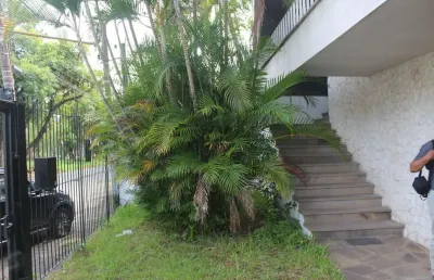 Casa com 3 quartos à venda na Avenida Professor Paula Soares, 670, Jardim Itu Sabará, Porto Alegre
