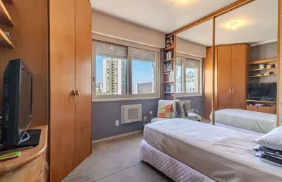Apartamento com 3 quartos à venda na Rua Coronel Paulino Teixeira, 476, Rio Branco, Porto Alegre