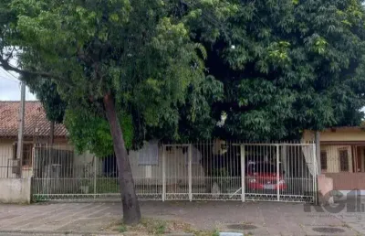 Casa com 3 quartos à venda na Rua Camaquã, 331, Camaquã, Porto Alegre