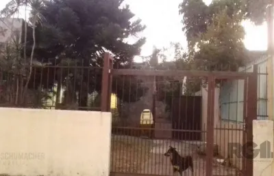 Terreno à venda na Avenida Florianópolis, 717, Azenha, Porto Alegre