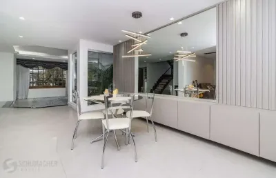 Casa com 4 quartos à venda na Rua Miracema, 360, Chácara das Pedras, Porto Alegre
