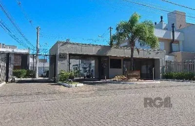 Casa em condomínio 3 d , 1 suite e possibilidade de 4 dormitório no térreo