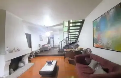 Casa 4 quartos, 4 vagas para comprar , com 195m2 no passo da areia