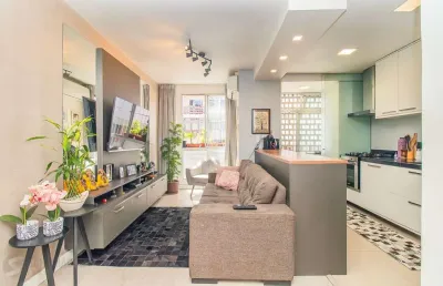 Apartamento dois dormitórios 68,00m² no bairro glória