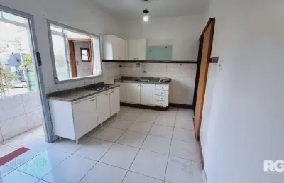 Apartamento com 3 dormitórios, 1 vaga coberta, no bairro petrópolis, em porto alegre, rs
