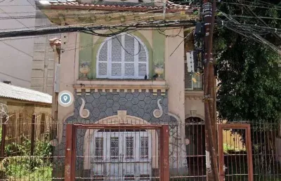 Casa comercial à venda na Avenida Venâncio Aires, 267, Cidade Baixa, Porto Alegre