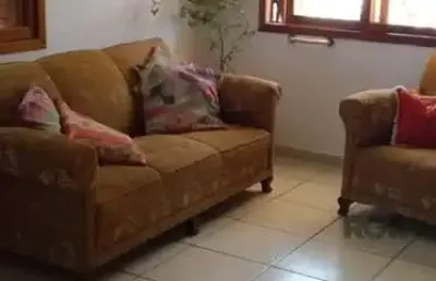 Casa 02 dormitórios, no bairro parque ipiranga, em gravataí, rs.