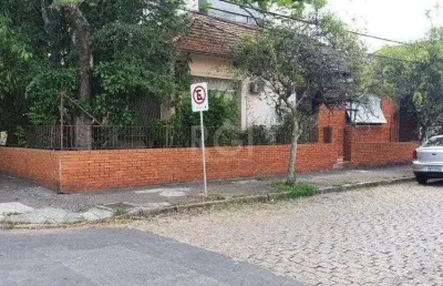 Terreno à venda na Rua Azevedo Sodré, 189, Passo da Areia, Porto Alegre