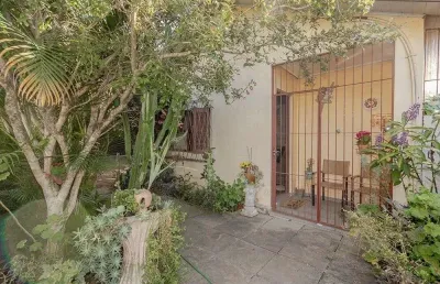 Casa com 4 quartos à venda na Rua Olegário Dias Maciel, 458, Espírito Santo, Porto Alegre