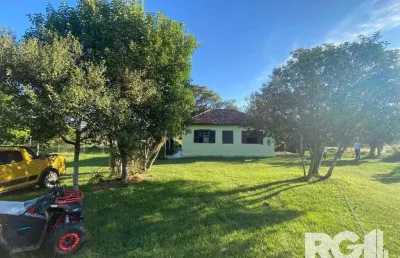 Chácara / sítio com 2 quartos à venda na Beco do Machado, 98, Lageado, Porto Alegre