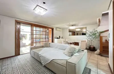 Casa em condomínio fechado com 3 quartos à venda na Avenida Coronel Marcos, 2263, Pedra Redonda, Porto Alegre