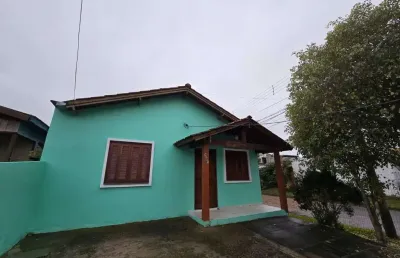 Casa com 2 quartos à venda na Rua Elvira Dendena, 692, Hípica, Porto Alegre