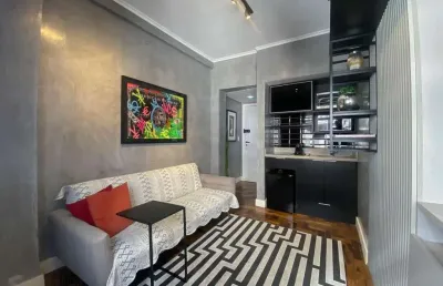 Apartamento mobiliado e moderno no lido studios – próximo à ufrgs e santa casa