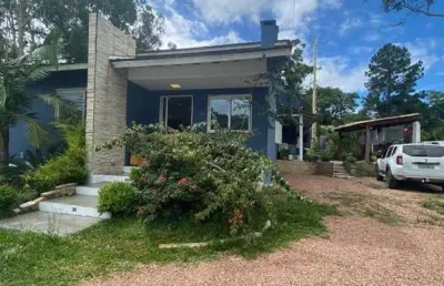 Chácara / sítio com 4 quartos à venda na Beco Oito, 7736, Lageado, Porto Alegre