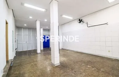 Loja comercial desocupada à venda em porto alegre, rs