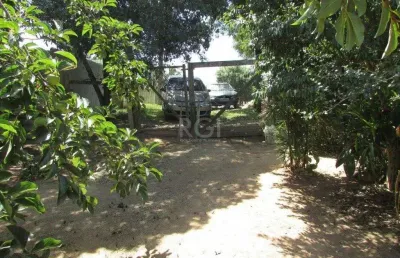 Chácara / sítio com 2 quartos à venda na Avenida Edgar Pires de Castro, 9421, Lageado, Porto Alegre