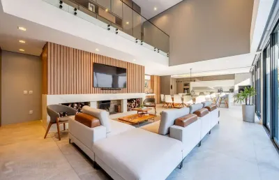 Casa ampla e aconchegante no alphaville com piscina e segurança 24h