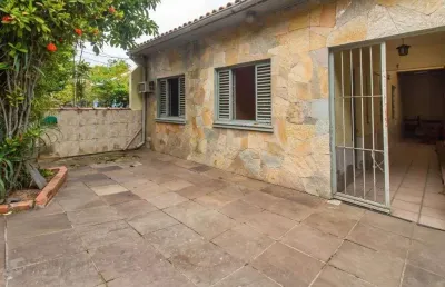 Casa com 3 dormitórios, 1 vaga e 74m² no bairro cristo redentor