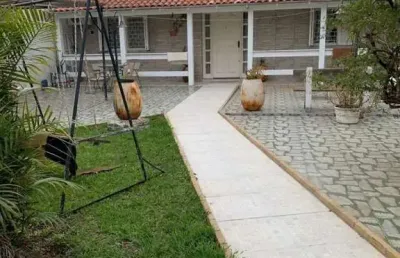 Casa com 3 quartos à venda na Avenida Toledo Piza, 1257, Sarandi, Porto Alegre