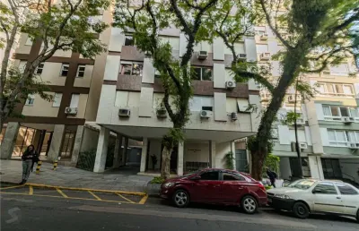 Apartamento com 3 quartos à venda na Rua Duque de Caxias, 923, Centro Histórico, Porto Alegre