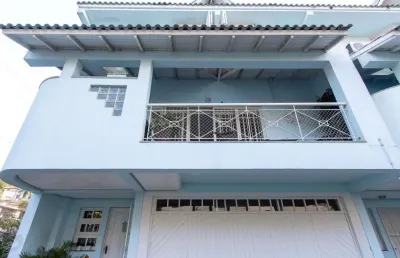 Oportunidade - casa confortável de 3 dormitórios na zona sul de porto alegre.