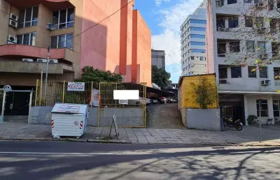 Terreno comercial à venda na Avenida Ijuí, 138, Petrópolis, Porto Alegre