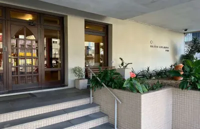 Apartamento com 3 quartos à venda na Rua Mariante, 1024, Rio Branco, Porto Alegre