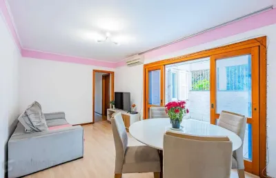 Apartamento amplo e pronto para morar no bairro floresta – porto alegre