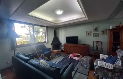 Casa com 3 quartos à venda na Rua Doutor Mário Totta, 500, Tristeza, Porto Alegre