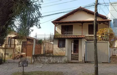 Casa com 3 quartos à venda na Avenida Doutor Petrônio Portella, 1505, Parque Santa Fé, Porto Alegre