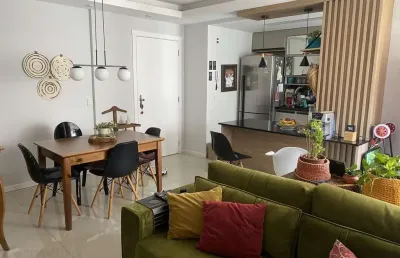 Apartamento de 2 quartos, suíte, semimobiliado, no bairro vila ipiranga.