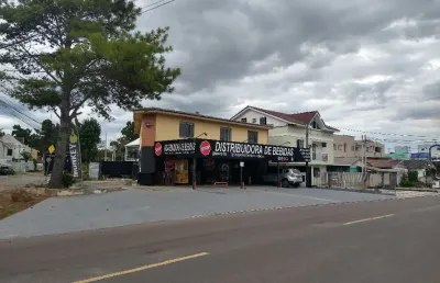 Apartamento com 3 quartos para alugar na Rua Vereador Antônio Carnasciali, 2359, Boqueirão, Curitiba