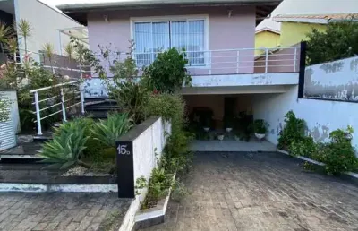 Casa com 4 quartos para alugar no aruã, mogi das cruzes  por r$ 10.000