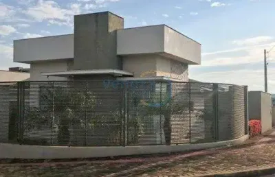 Casa residencial com 3 quartos  à venda, 160.00 m2 por r$870000.00  - centro - cambe/pr