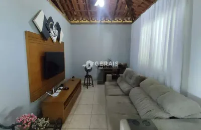Sítio para aluguel, 4 quartos, 1 suíte, 3 vagas, cacoco do meio - divinópolis/mg