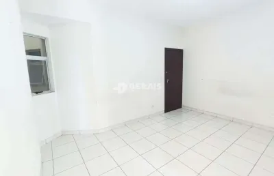 Apartamento para aluguel, 3 quartos, 1 suíte, 1 vaga, ipiranga - divinópolis/mg