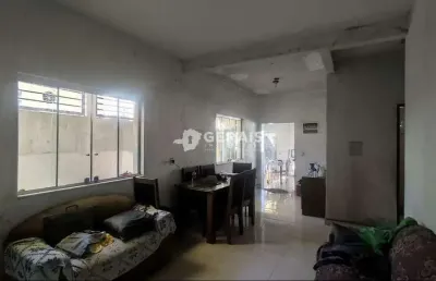 Casa à venda, 3 quartos, 1 suíte, 2 vagas, sidil - divinópolis/mg