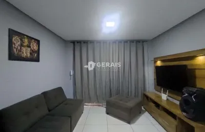 Casa à venda, 2 quartos, 2 vagas, padre eustaquio - divinópolis/mg