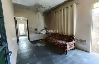 Casa à venda, 2 quartos, 3 vagas, maria helena - divinópolis/mg