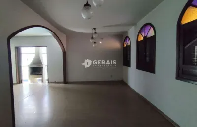 Casa para aluguel, 3 quartos, 2 suítes, 6 vagas, centro - divinópolis/mg