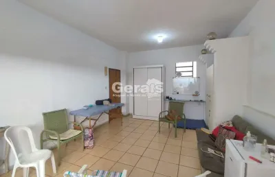 Sala comercial para alugar no Centro, Divinópolis 