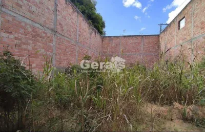 Barracão / Galpão / Depósito para alugar no Centro, Divinópolis 