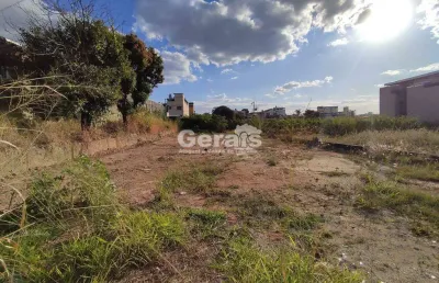 Terreno comercial para alugar no Oliveiras, Divinópolis 