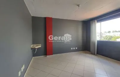 Sala comercial para alugar na Vila Cruzeiro, Divinópolis 