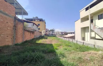 Terreno comercial para alugar no Levindo Paula Pereira, Divinópolis 