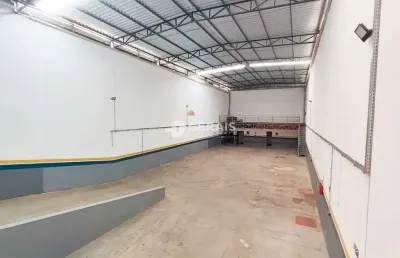 Barracão / Galpão / Depósito para alugar no Orion, Divinópolis 